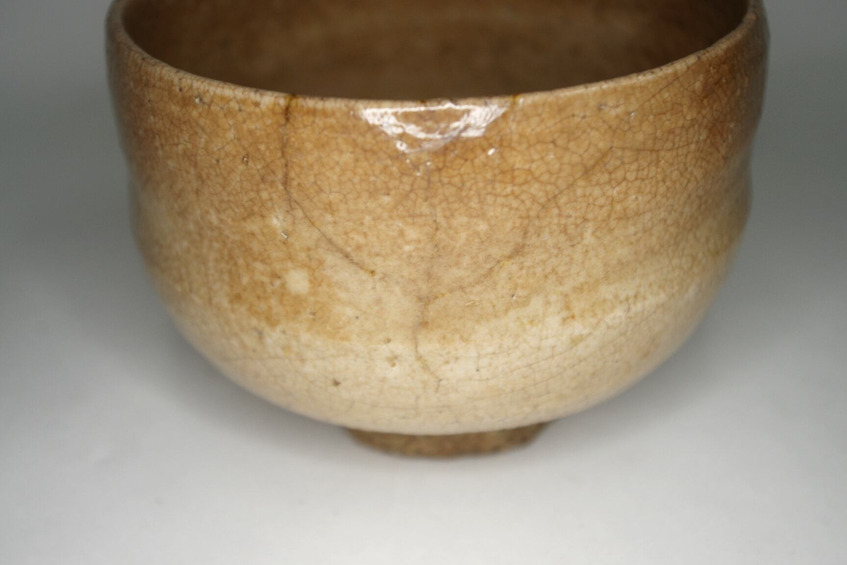 八代：三輪雪山造 萩焼茶碗 9代：雪堂識 傷有 | 中信木村美術店