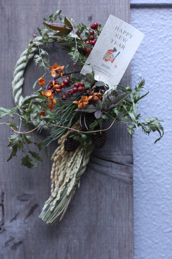 しめ縄　稲穂輪飾り