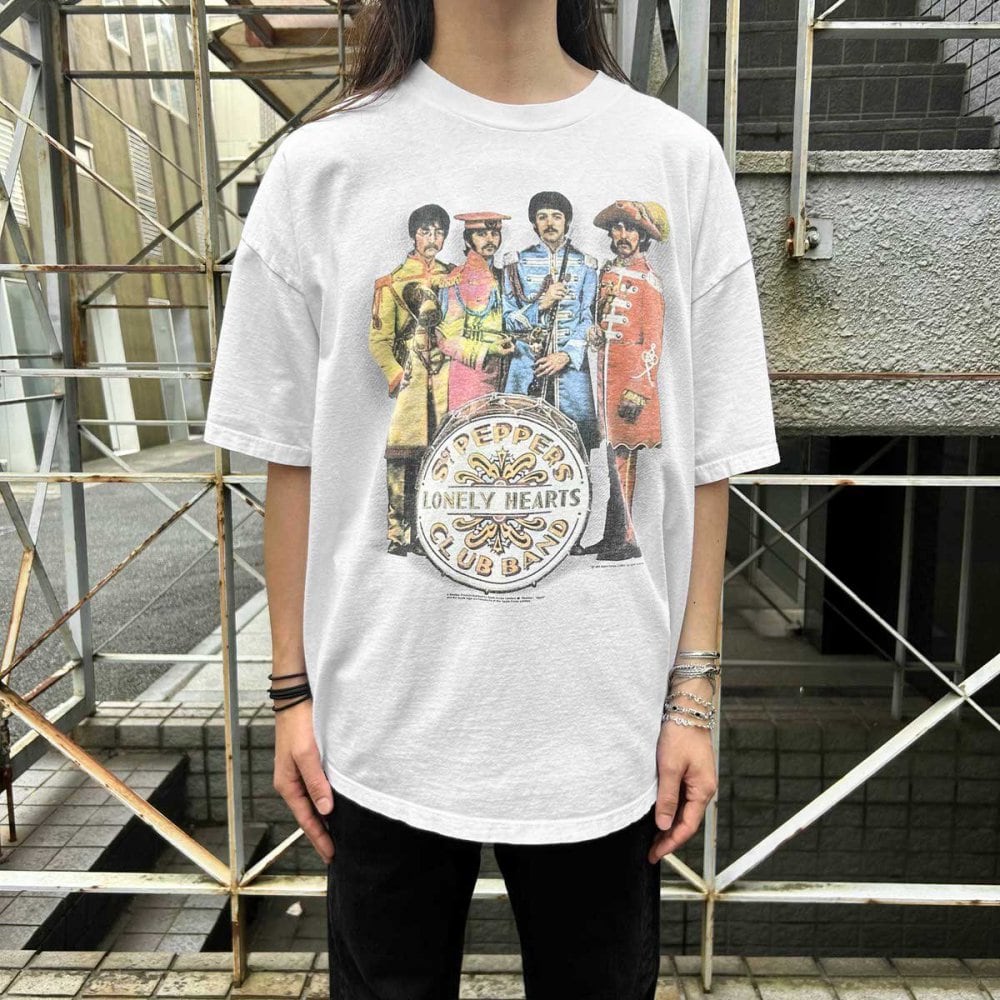 Beatles Vintage T-shirt [The Beatles] [Sgt. Peppers Lonely Hearts