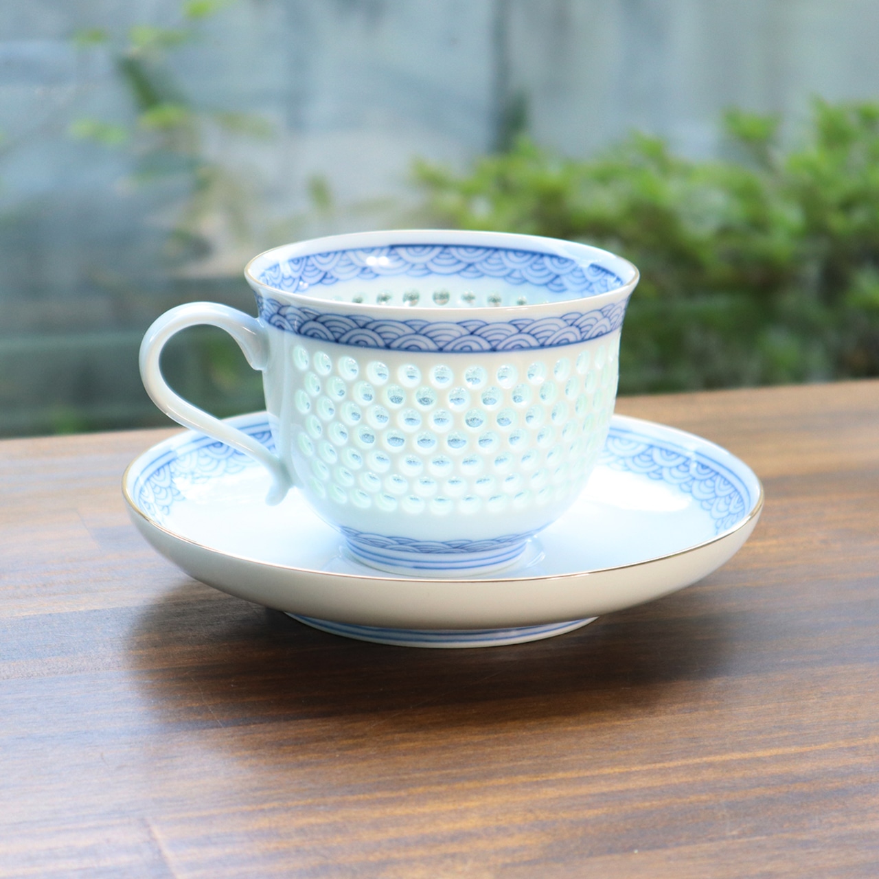 【送料無料】波佐見焼　水晶青海波コーヒーカップ（大）　3-095