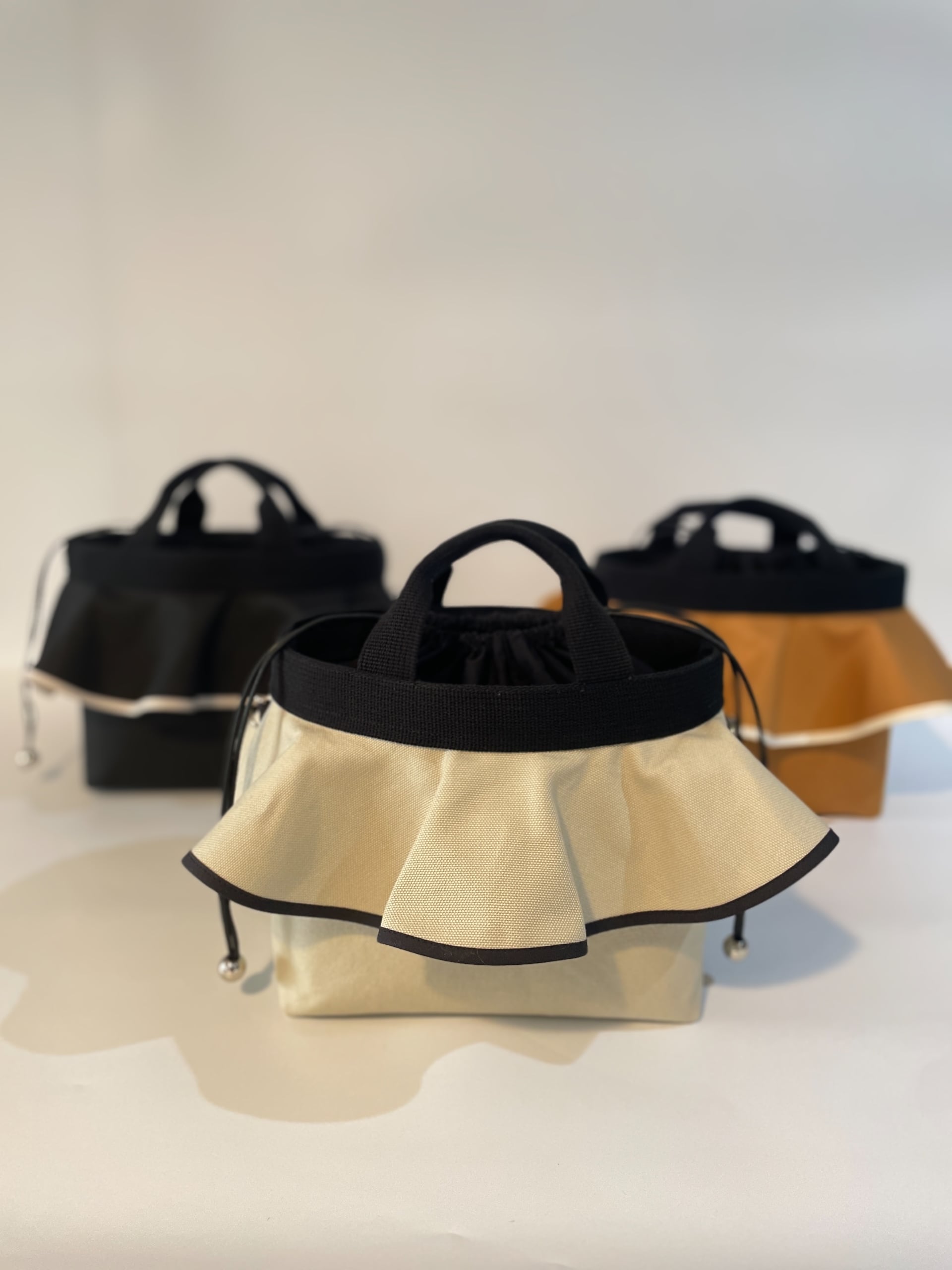 【2way舟形フリルバッグ】/1B0723