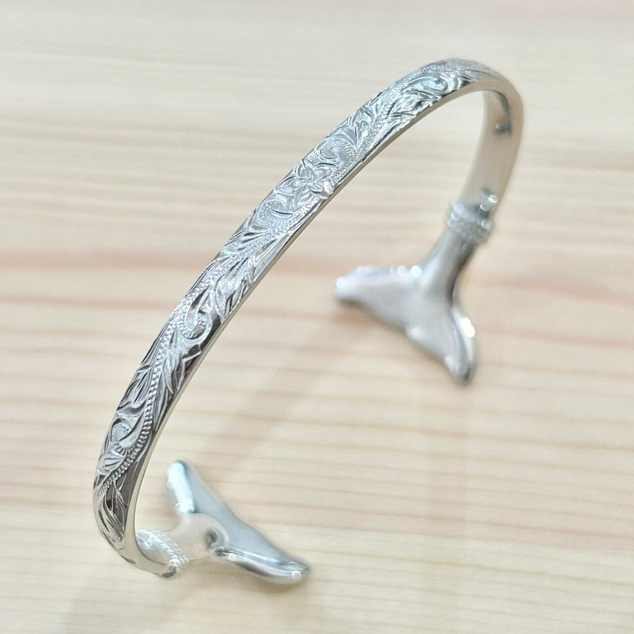Nautilus Art Jewelry silver bangle | KapRis