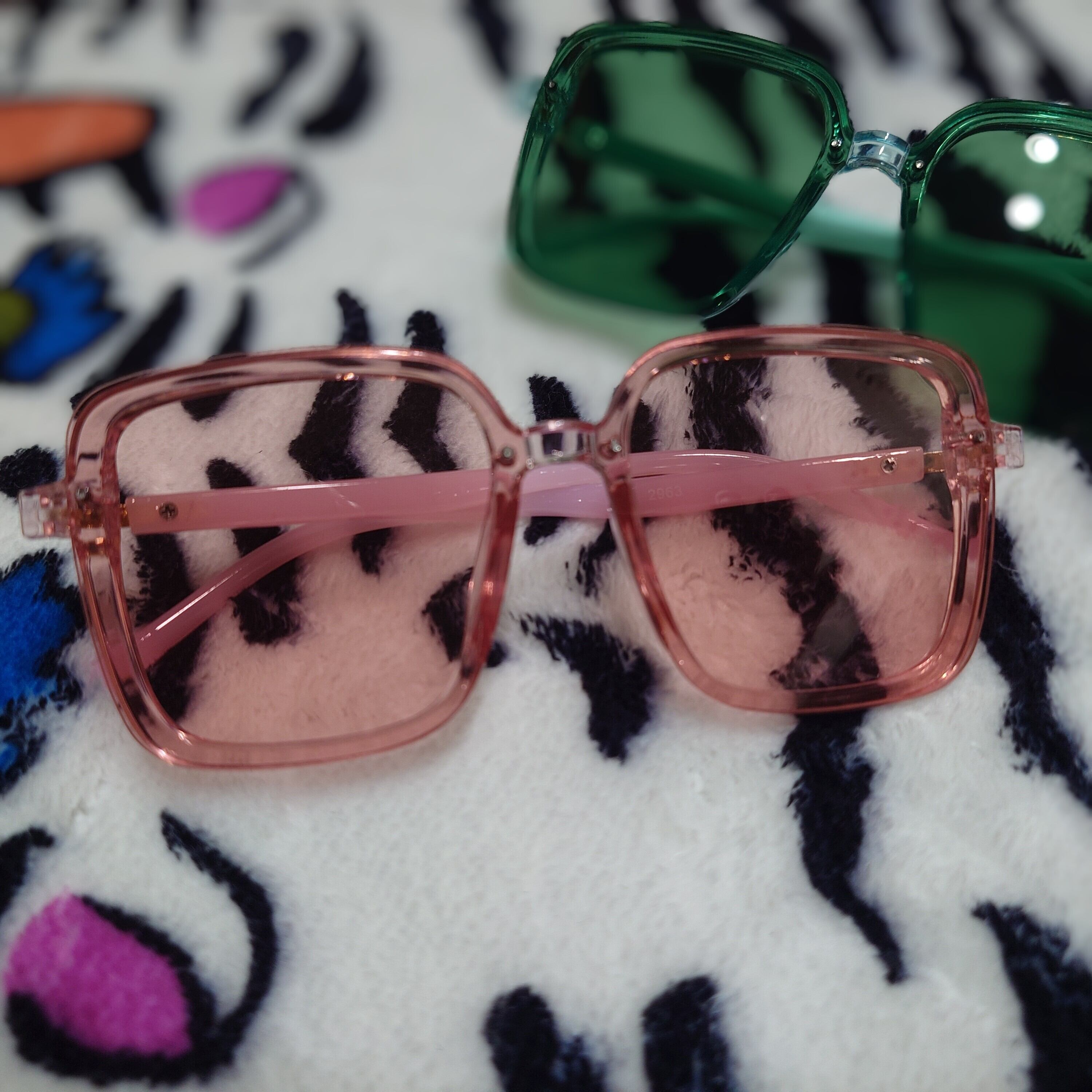 【即納】カラー スクエアサングラス green