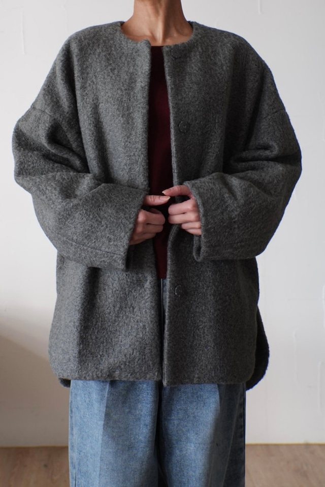 265. CLOCHE クロシェ / ブークレ素材ノーカラーコート(charcoal/black)  (552-84541)