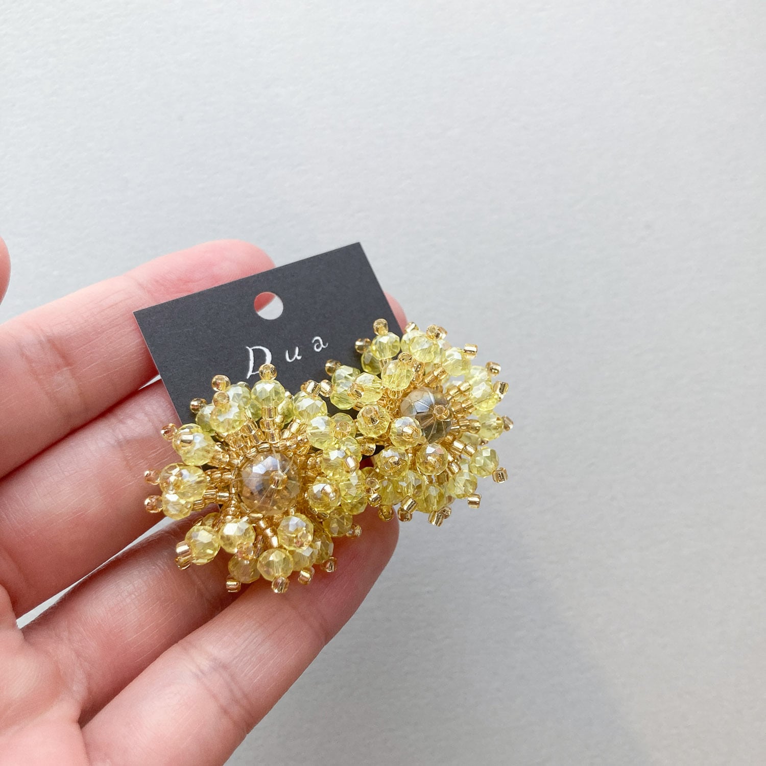 Duaオリジナル 立体お花ビーズワークカボション〈ピアス/イヤリング
