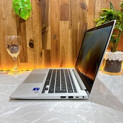 美品2023年式/HP EliteBook630G10/最高峰i7第13世代/メモリ16GB/SSD512GB/人気ノートパソコン