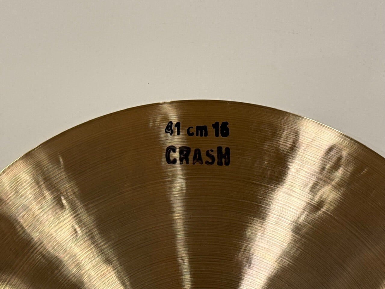シンバル　エリスアイランド　16 crash クラッシュ Ellis Cymbal 16