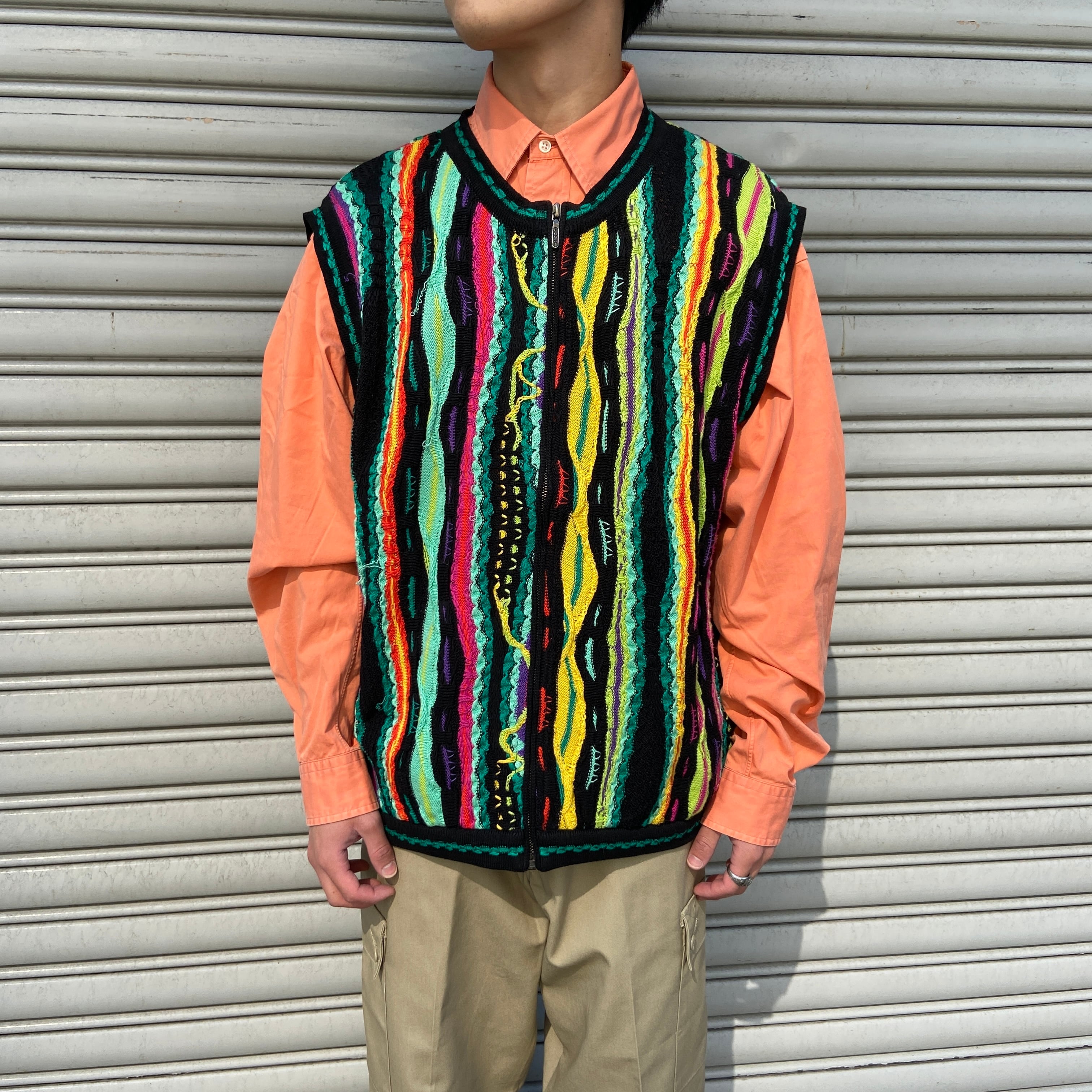 COOGI 3D Knit Vest