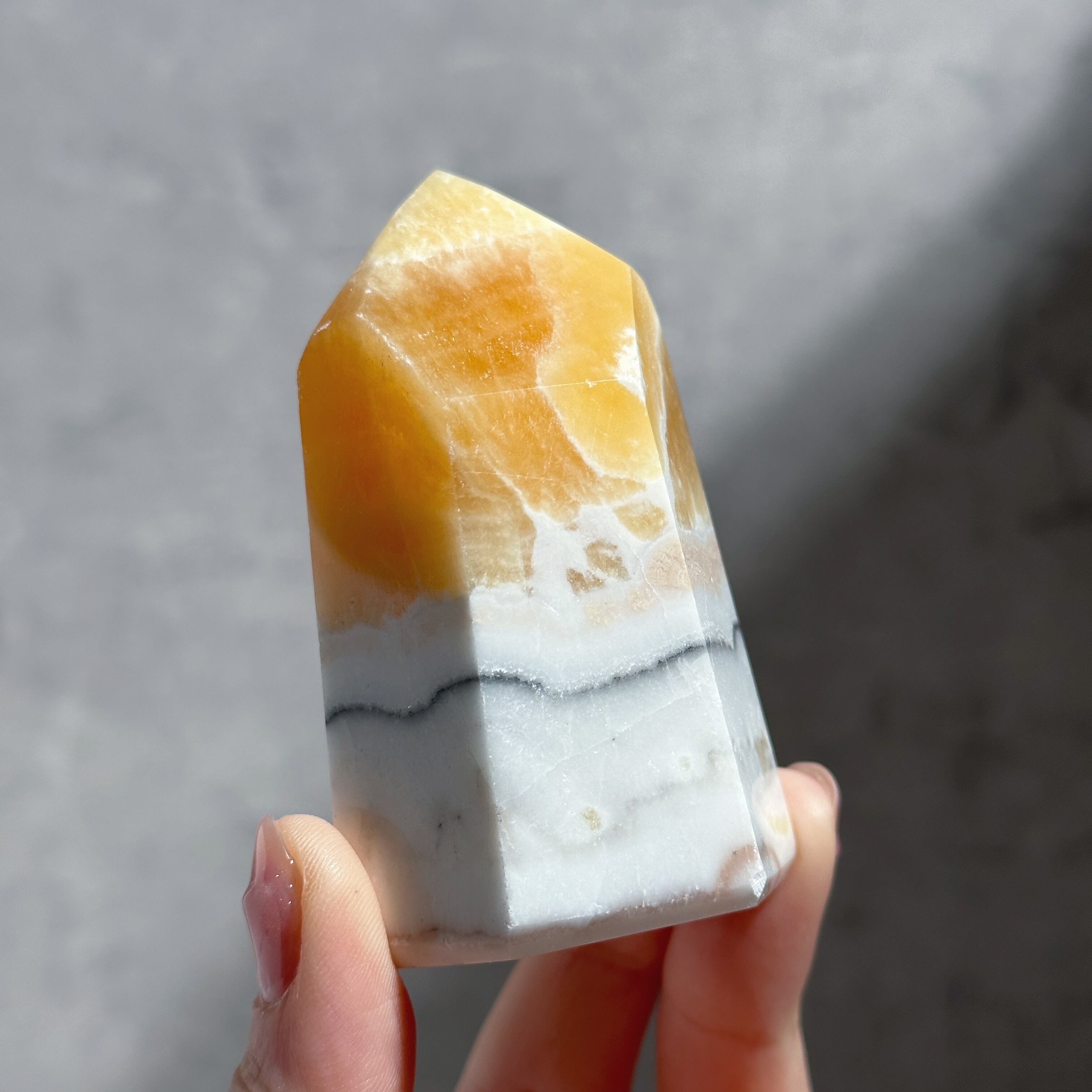 オレンジカルサイト タワー型32◇ Orange Calcite ◇天然石・鉱物