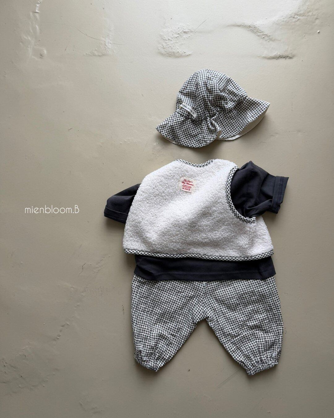 送料無料【予約】/ babyボタンTシャツ / mienbloom