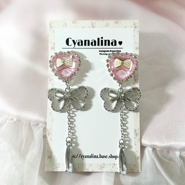 pink heart ribbon