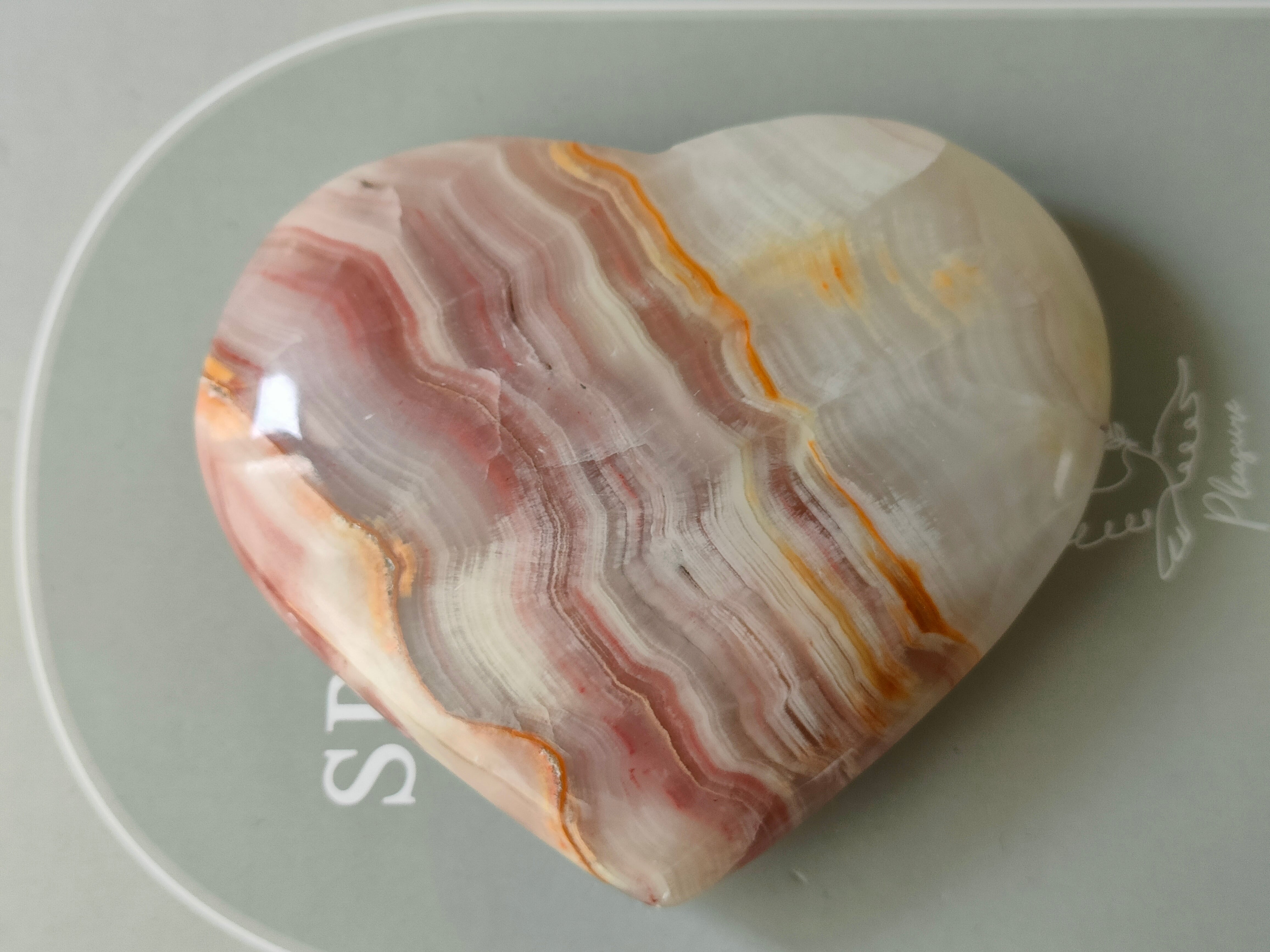 ピンクカルサイト ハート