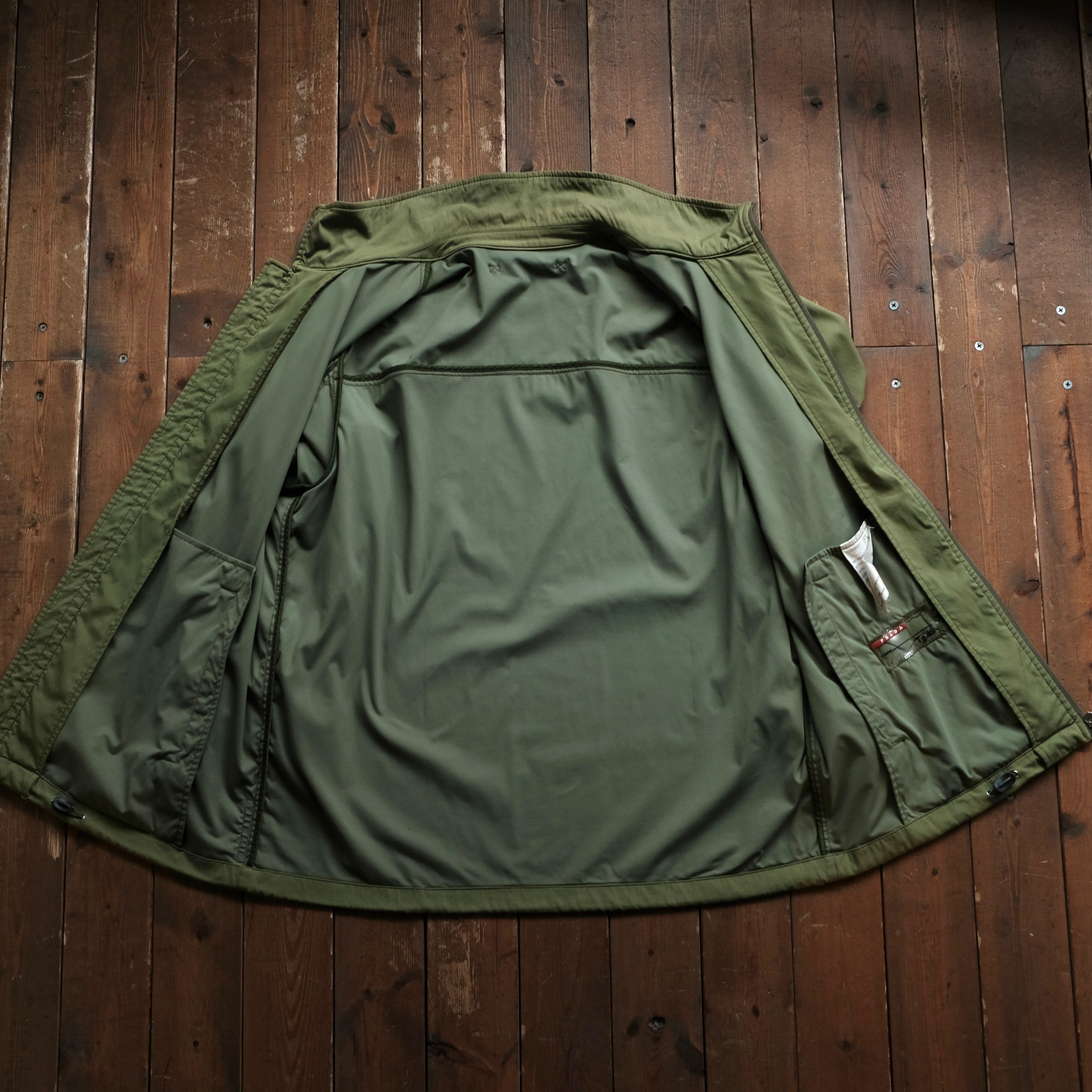 PRADA SPORT NYLON GREEN JACKET | safarionline