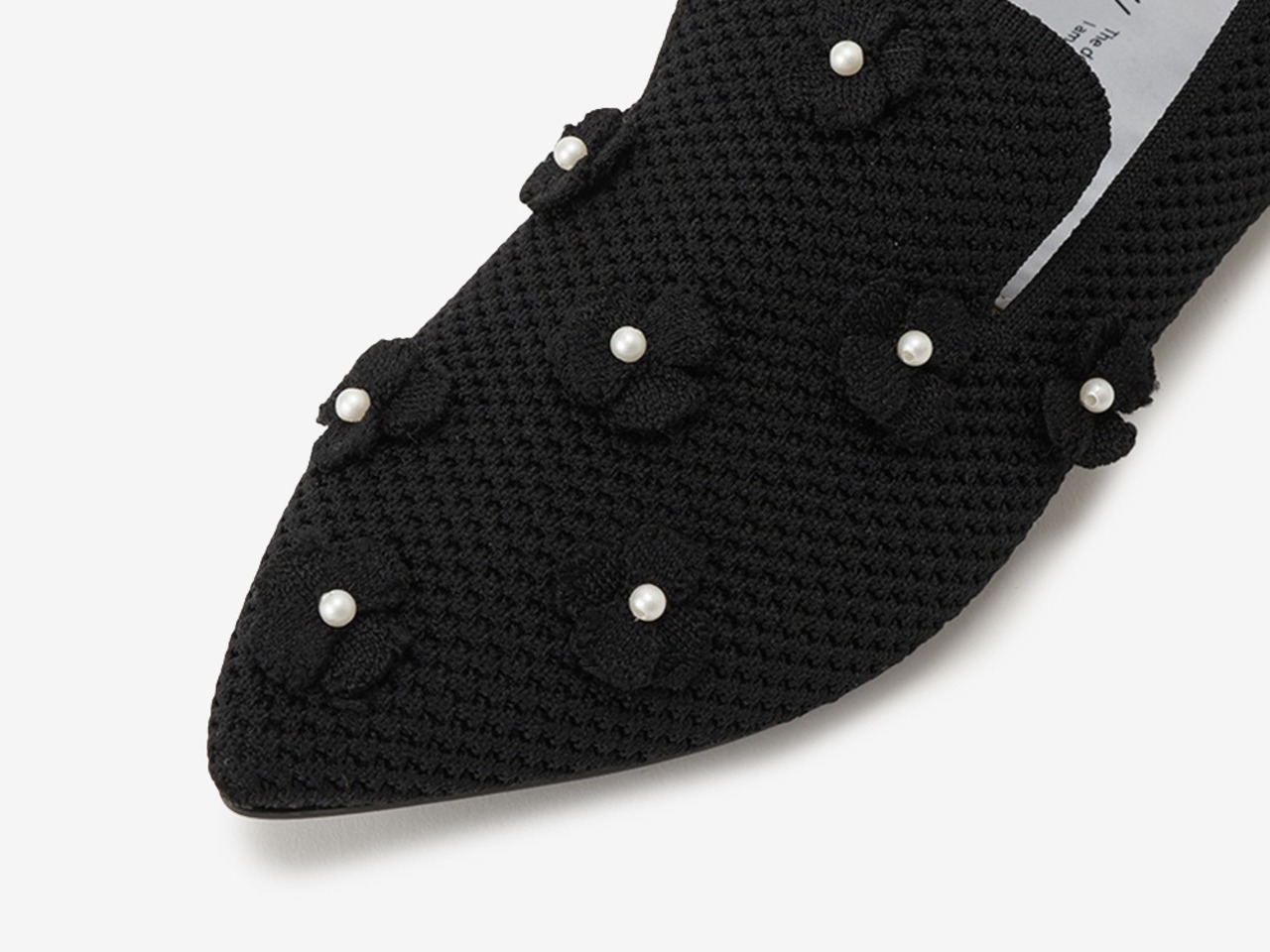 pointed-PEARL FLOWER / BLACK & WHITE