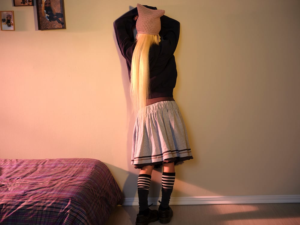 COYSEIO] COYSEIO X BLYTHE GRAPHIC ZIP-UP HOODIE NAVY 正規品 韓国