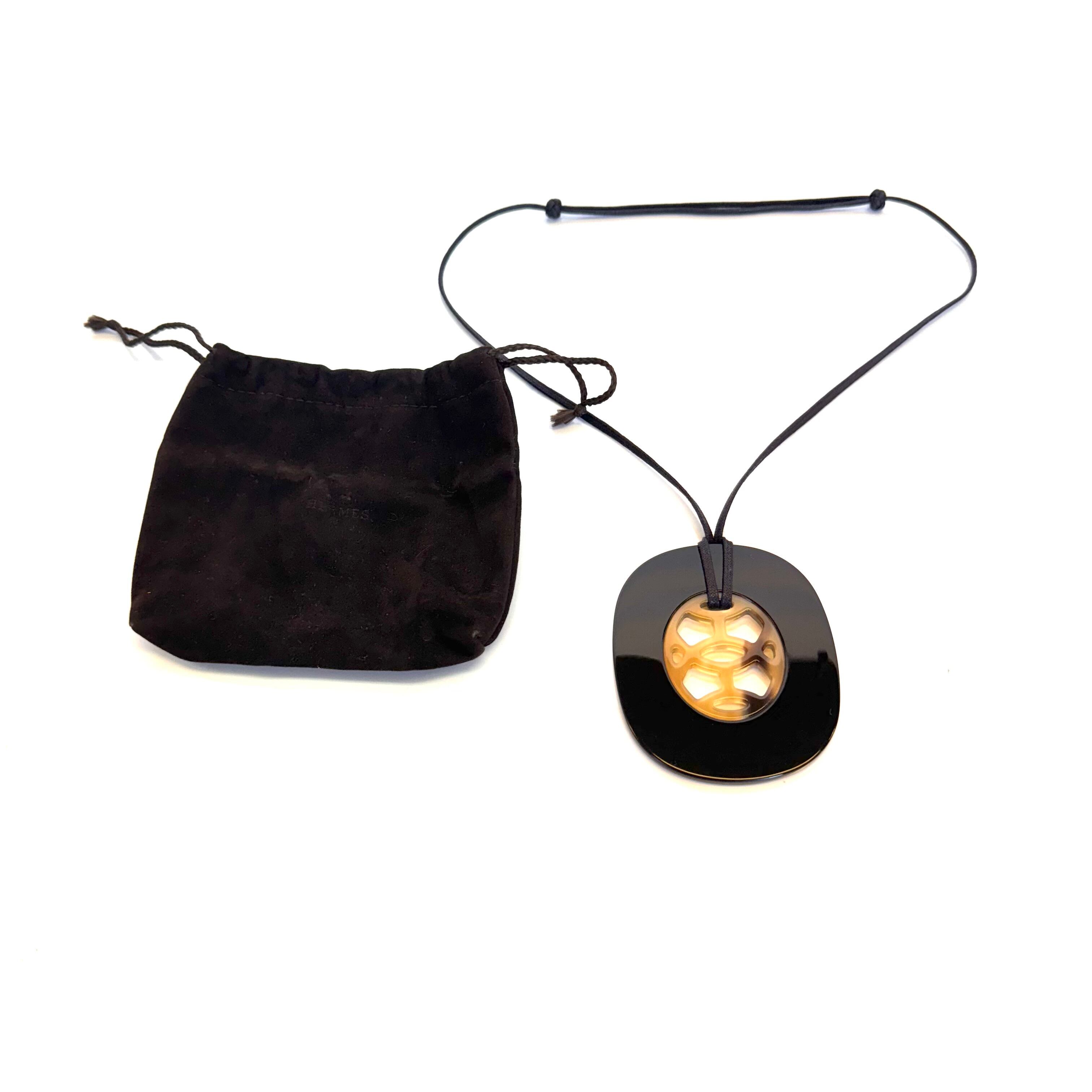 美品】エルメスHERMESバッファローホーンリフトGMネックレス黒