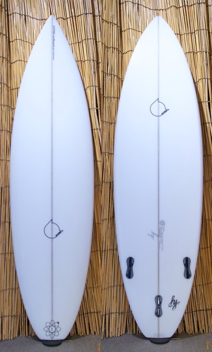 ATOM Surfboard Squawker 5'11"