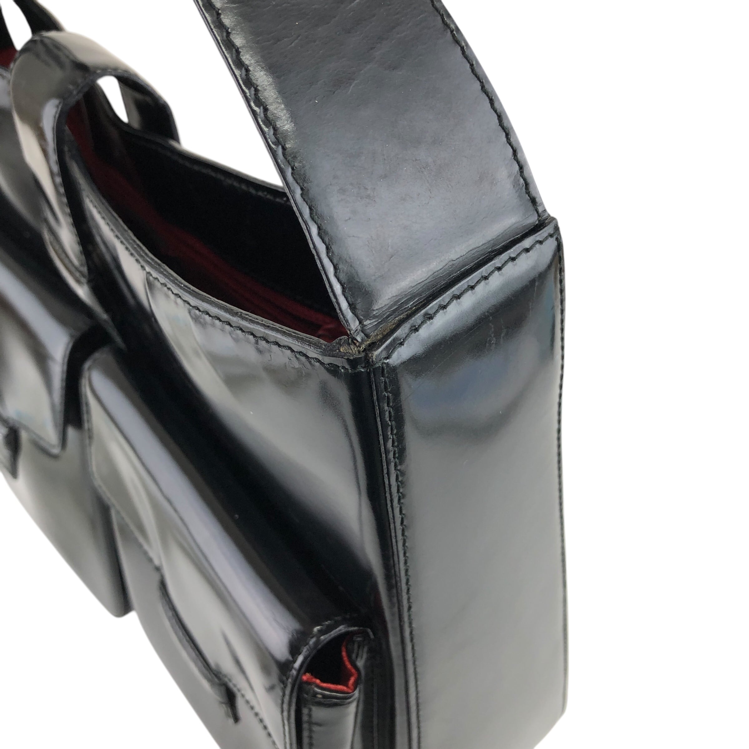 CELINE セリーヌ ショルダーバッグ ブラック ロゴ バックル エナメル