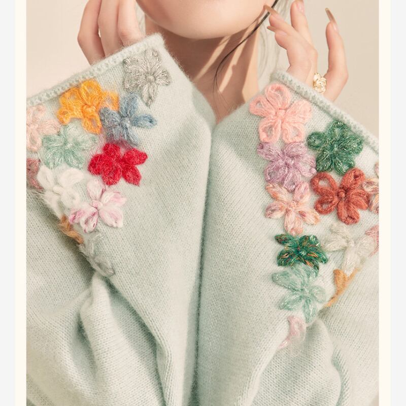 Floral Embroidery Flare Sleeve Sweater S0127