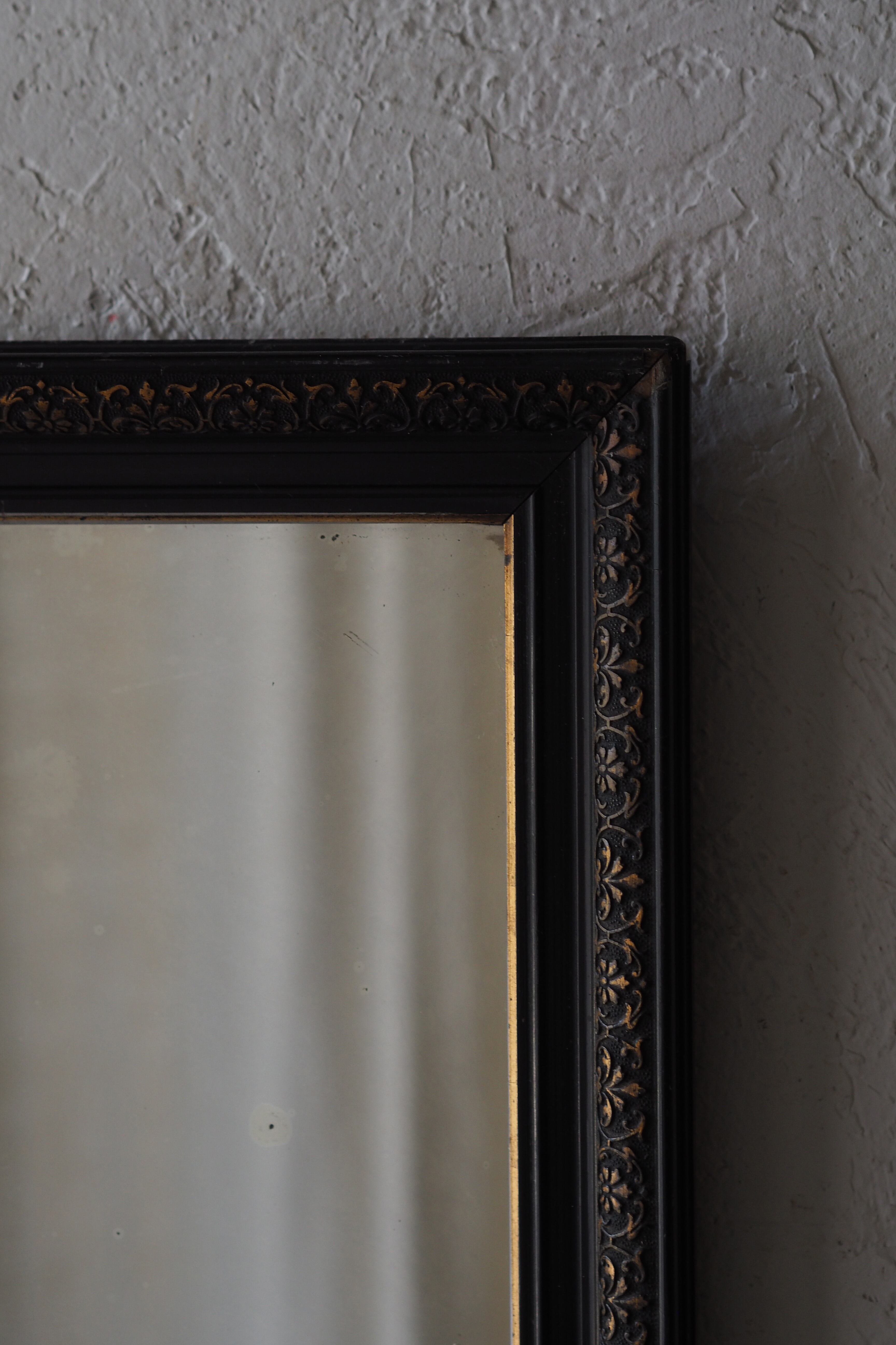 黒 ボタニカル装飾のミラー-antique black frame mirror