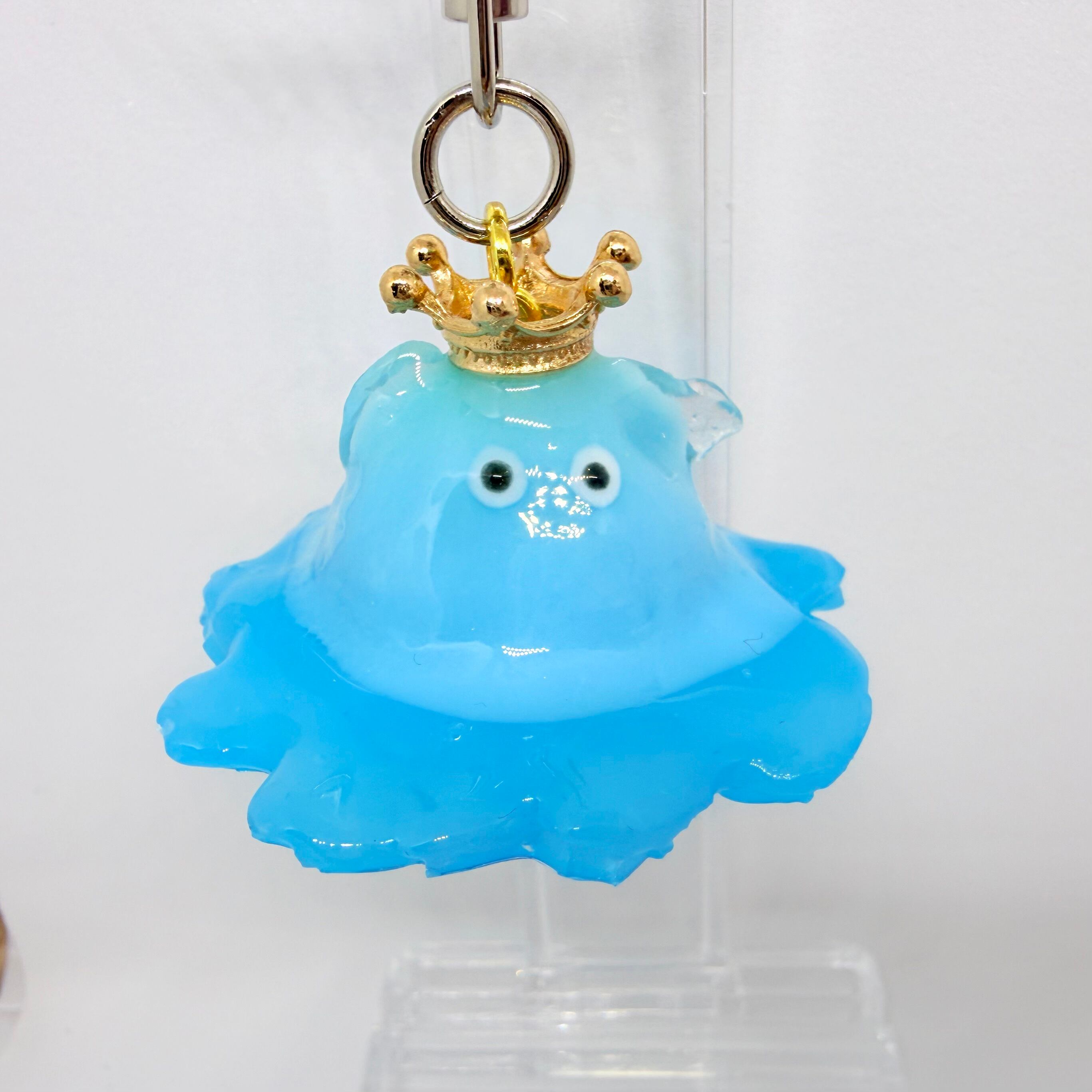 レア商品！】ストラップ（タロウザメ・歯&ウロコ入り蓄光③） | サメの