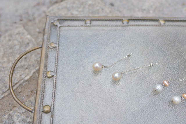 一粒パールドロップロングピアス