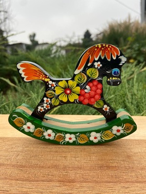 ペトリキフカのトイホース　（ホメンコ作）