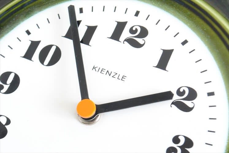 ドイツ製 KIENZLE 陶器フレーム 壁時計 電池式 キンツレー ヴィンテージ 壁掛け時計 キッチンクロック アンティーク ig1561 |  ヴィンテージ雑貨のお店 Callum shop powered by BASE