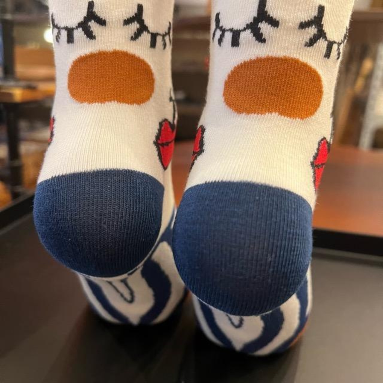 TOPANGA Socks Lady's Art Socks Wink　アートソックス　ウインク　クルーソックス　レディースソックス　靴下　ギフト　