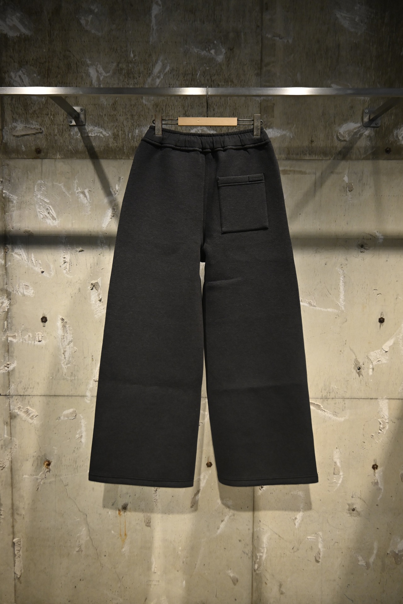【26AW | MEN】Feng Chen Wang フェンチェンワン / パンツ / Dark Grey Spacer Pants FUF22TR30C - 6