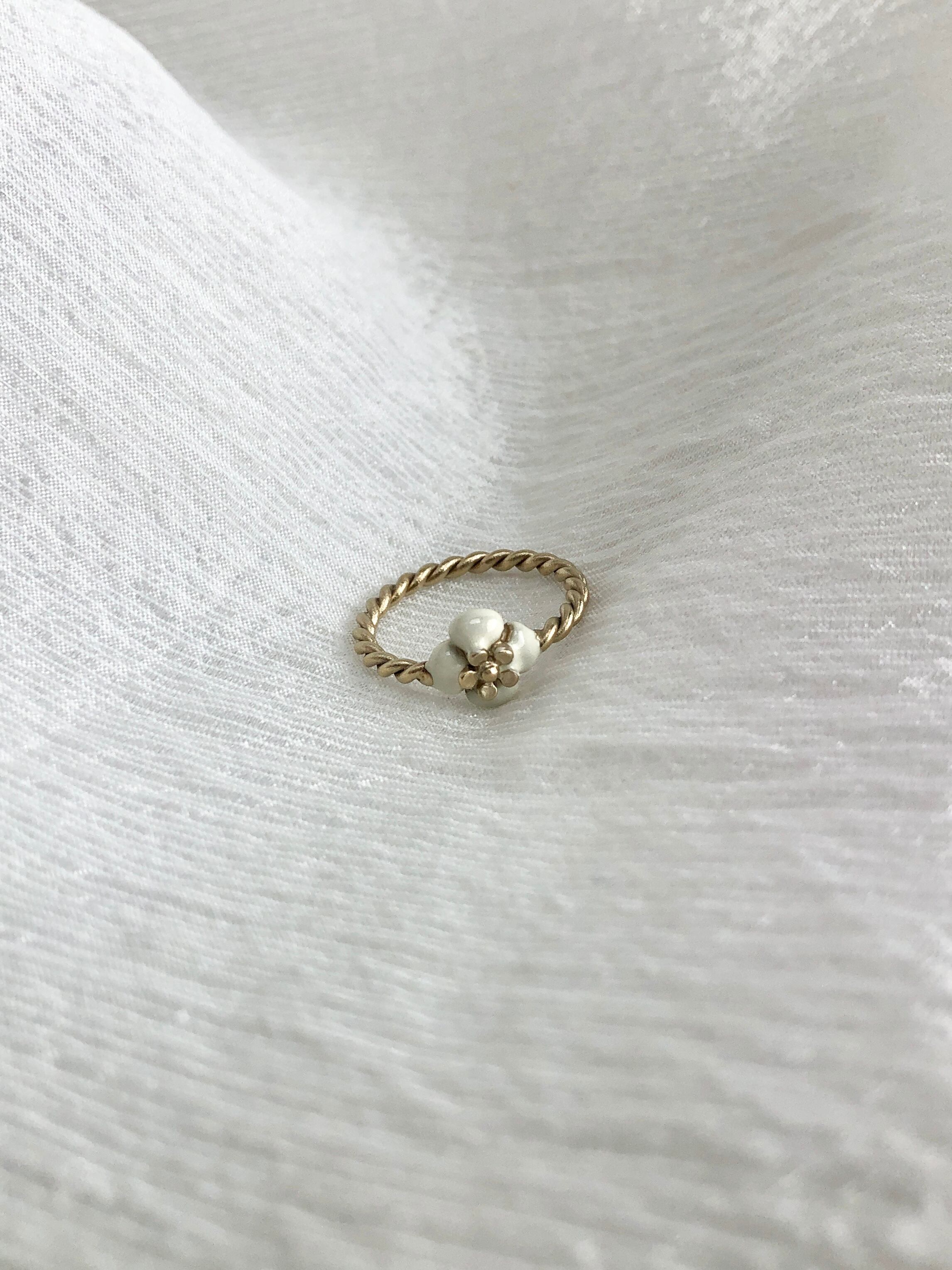 CHANEL シャネル リング ゴールド ホワイト カメリア vintage