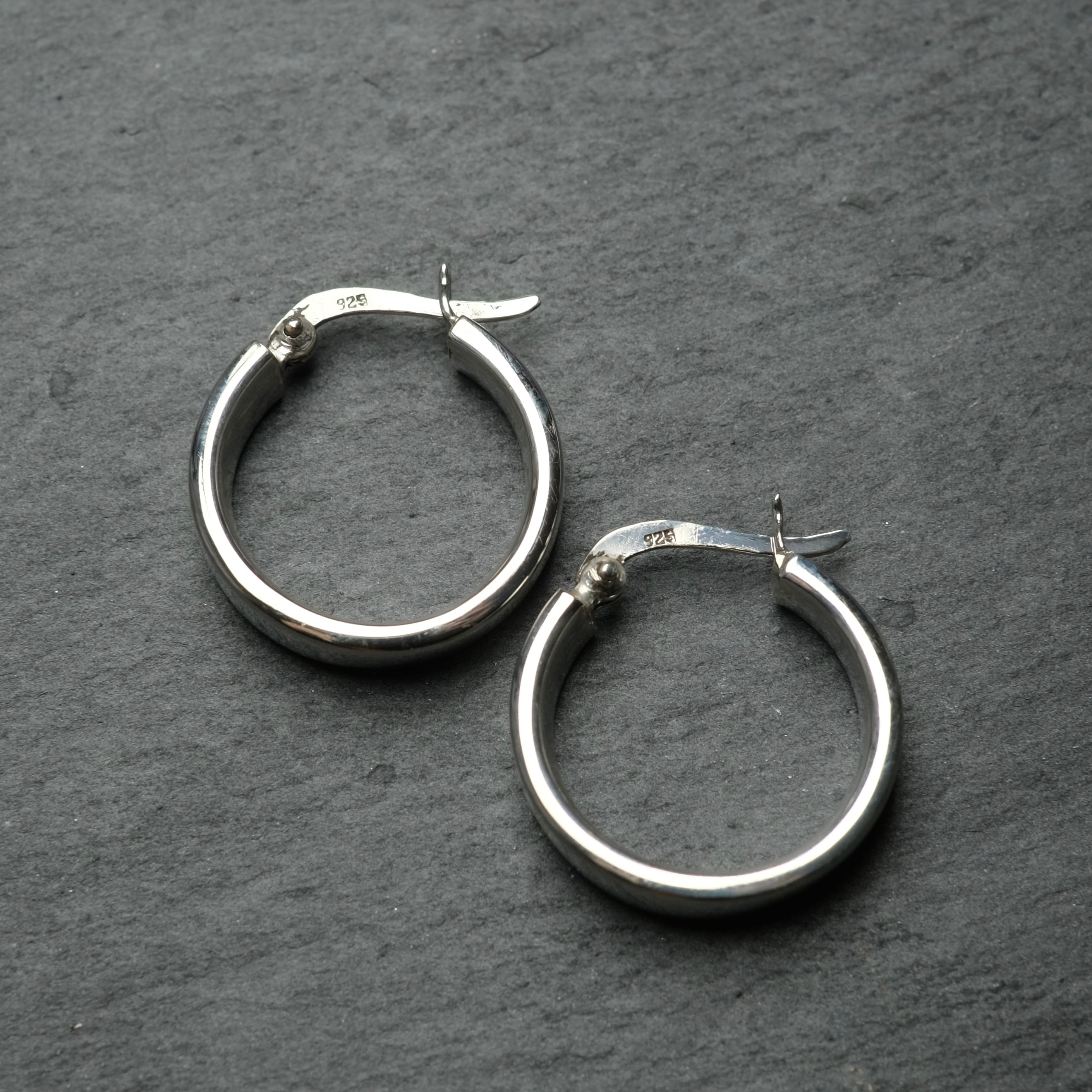シルバー925 silver シンプルフラットワイドフープピアス/軽研磨仕上げ