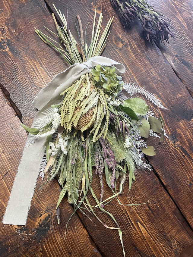 パームフラワーのスワッグ