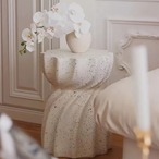 サイドテーブル　ナイトテーブル　ミニテーブル　コーヒーテーブル　シンプル　エレガント　雑誌収納　おしゃれ