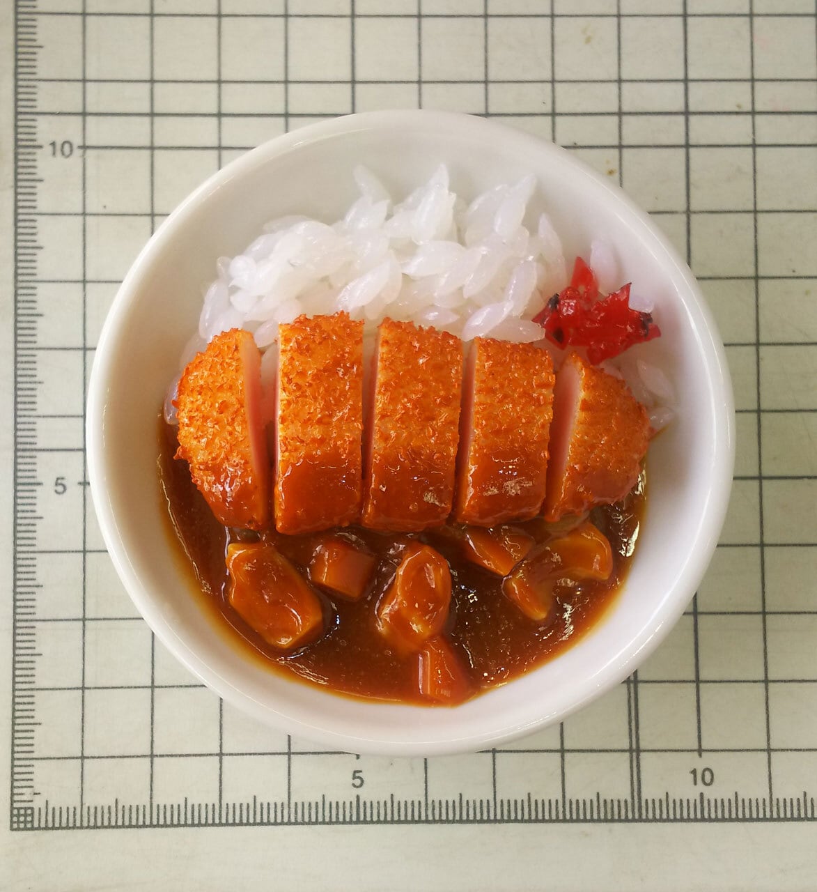 なつかしくってモダン！手のひらサイズの食品サンプル・浅草の洋食屋