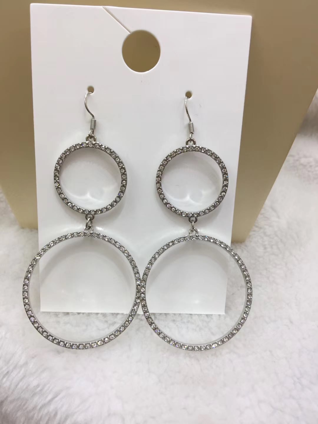 ストーン2連ラウンドピアス