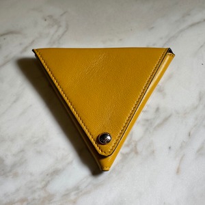 LOEWE triangle form 2-tone leather coin purse | NOIR ONLINE
