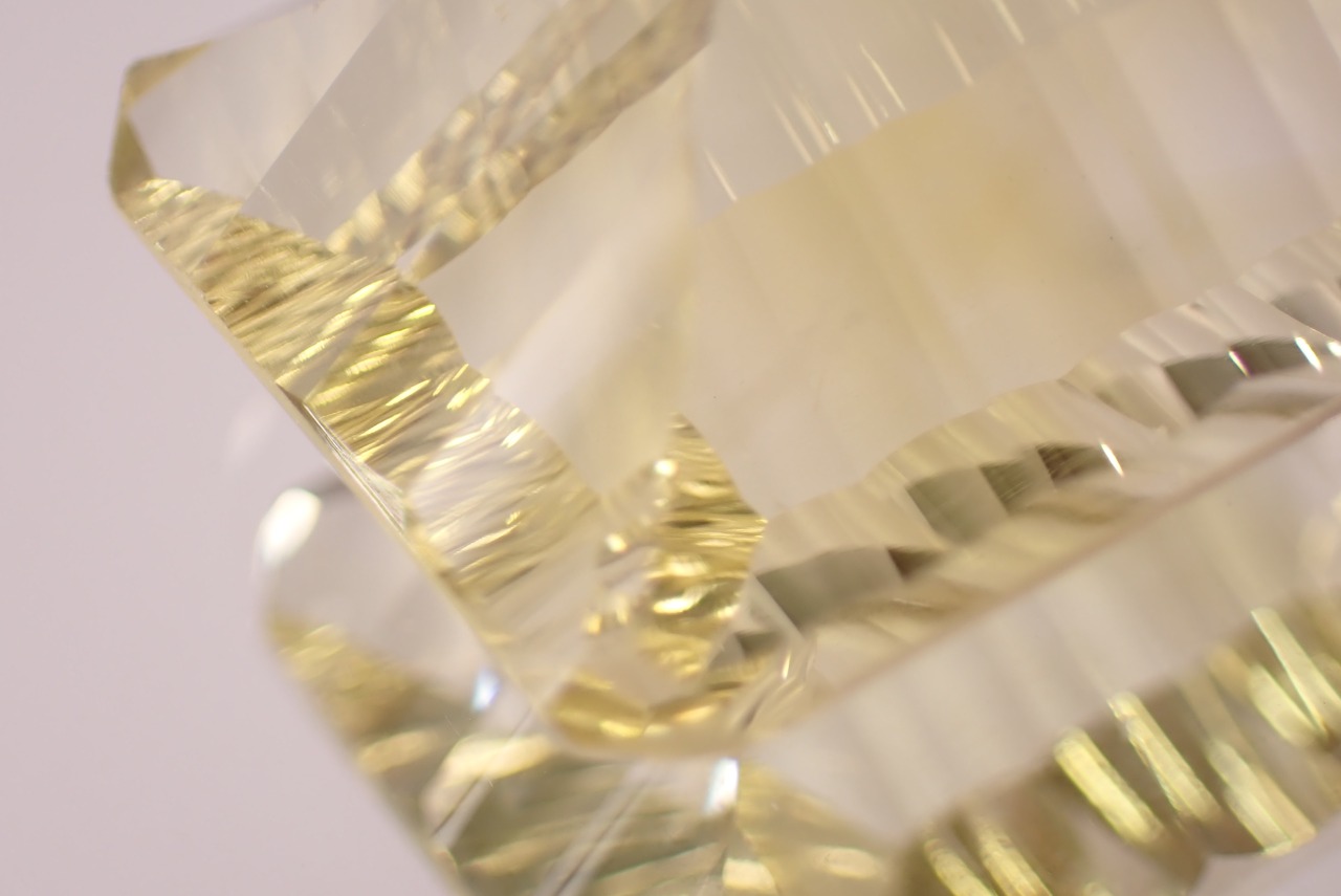 シトリン(コンケーブカット)　39.7ct　[C10‐311]