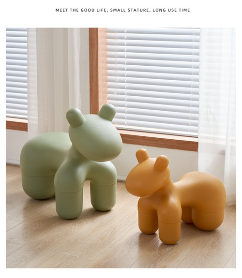 動物スツール 馬デザイン PE素材 キッズ家具 デザイナーズ家具 モダンアート スツール オットマン 子供椅子 インテリア 漫画動物 創造的形状 室内家具