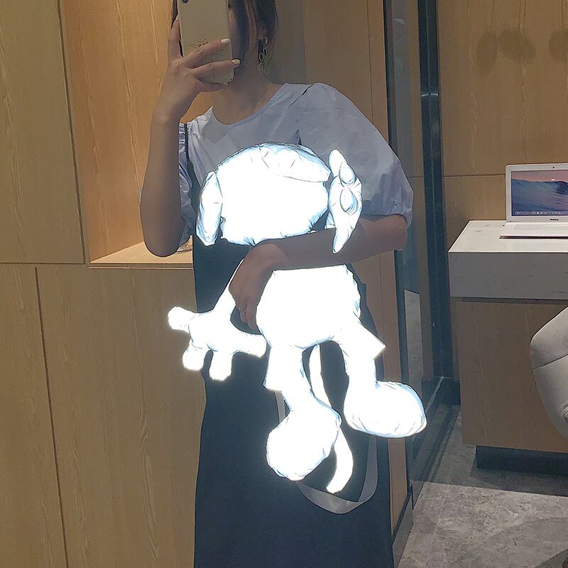 夏のワイルドインネットレッドバッグ2020新しい流行のファッションスーパーファイア反射ショルダーバッグかわいいかわいいレディバッグ 手作りハンドバック54991443419