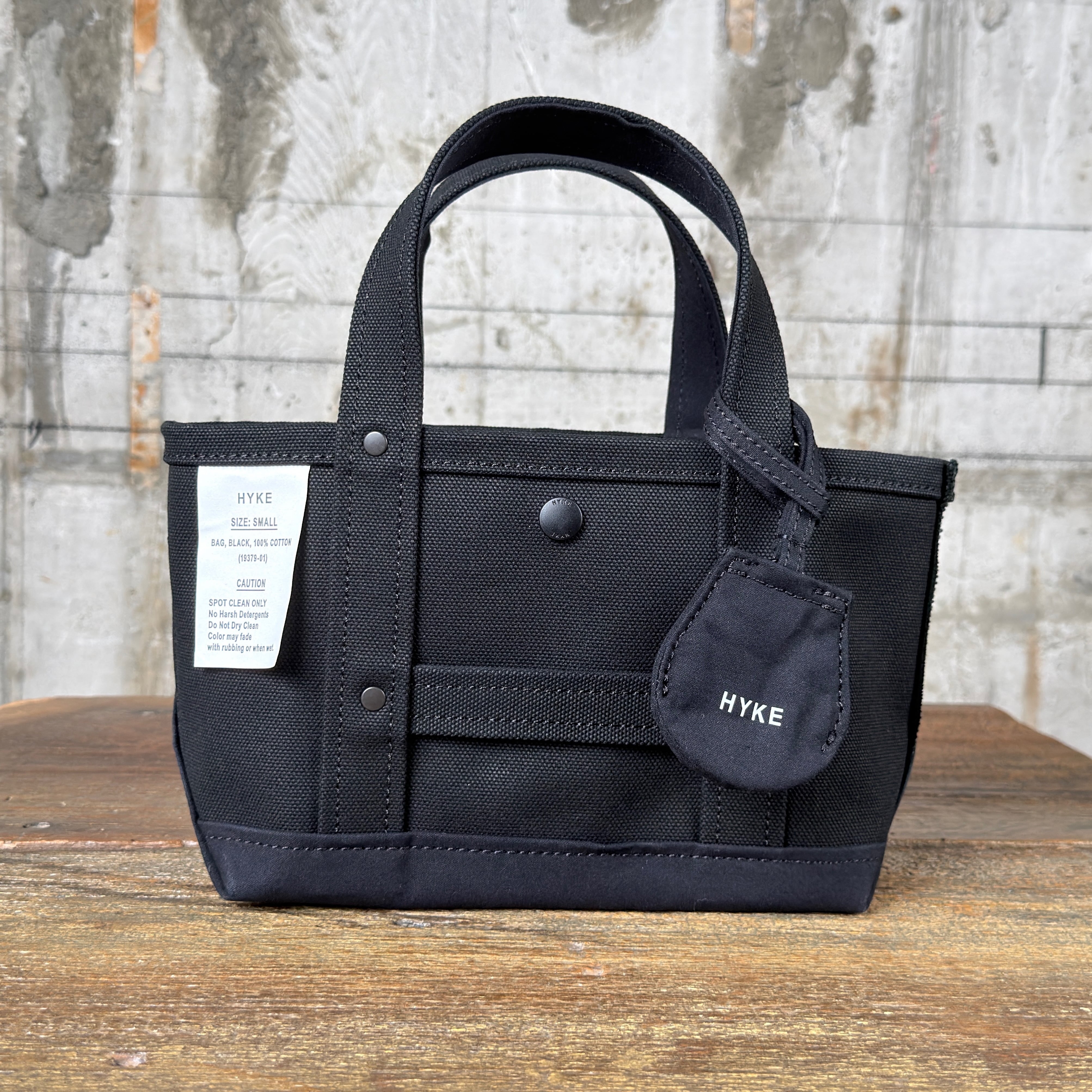 HYKE【ハイク】TOTE BAG (SMALL) (19379) | glamour online