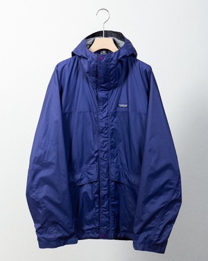 "Patagonia" trrentshell jacket / COLOR:PURPLE / SIZE:M