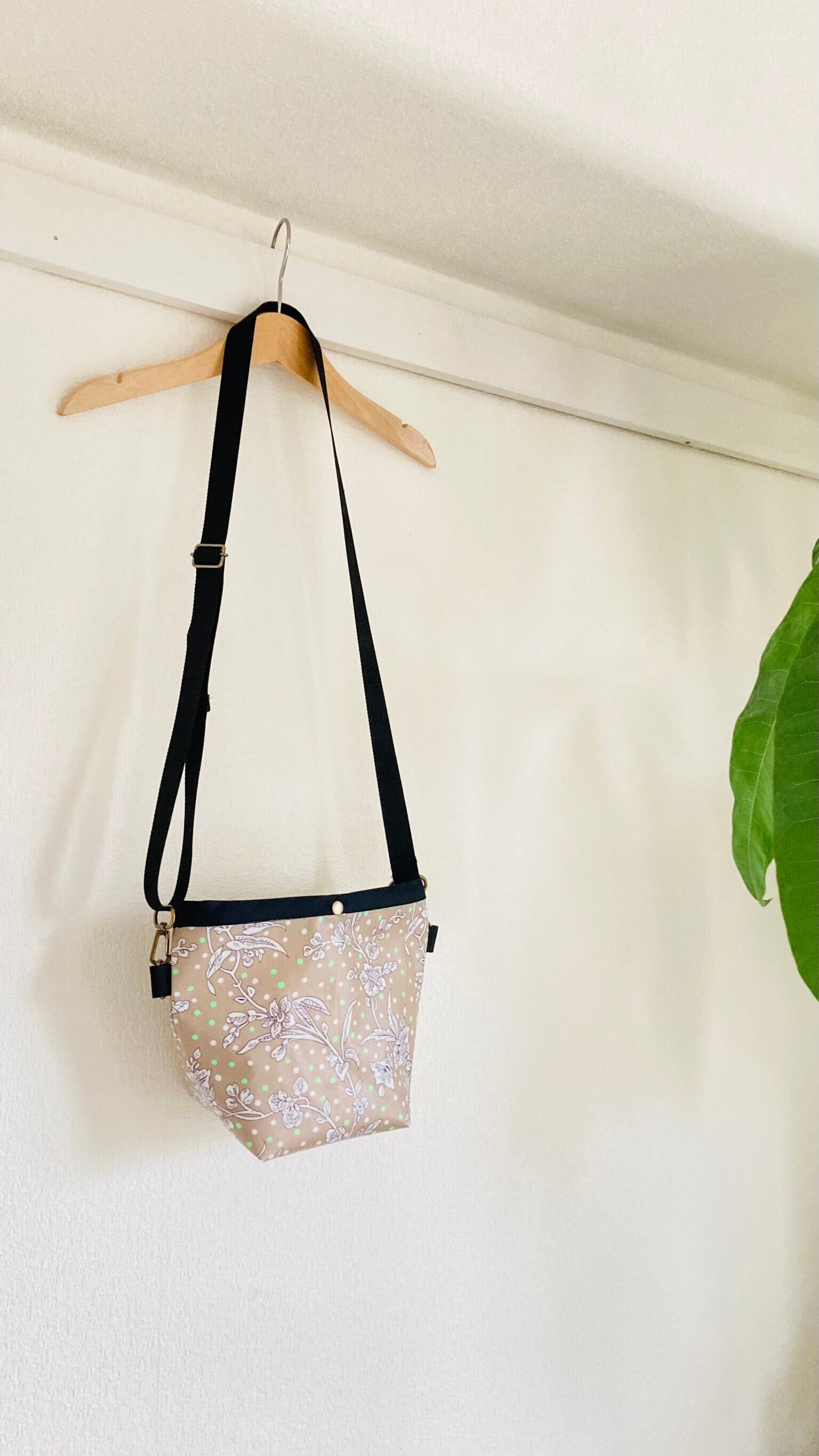 【定番】リバティショルダーバッグ 3大要素がつまってます☆