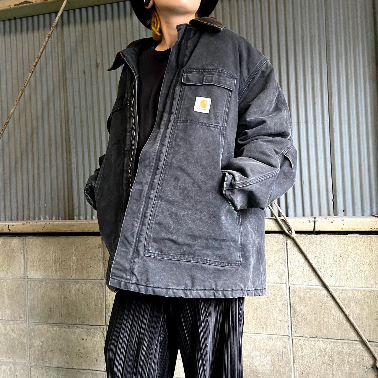 袖丈820carhartt トラディショナルコート ブラック ビッグサイズ