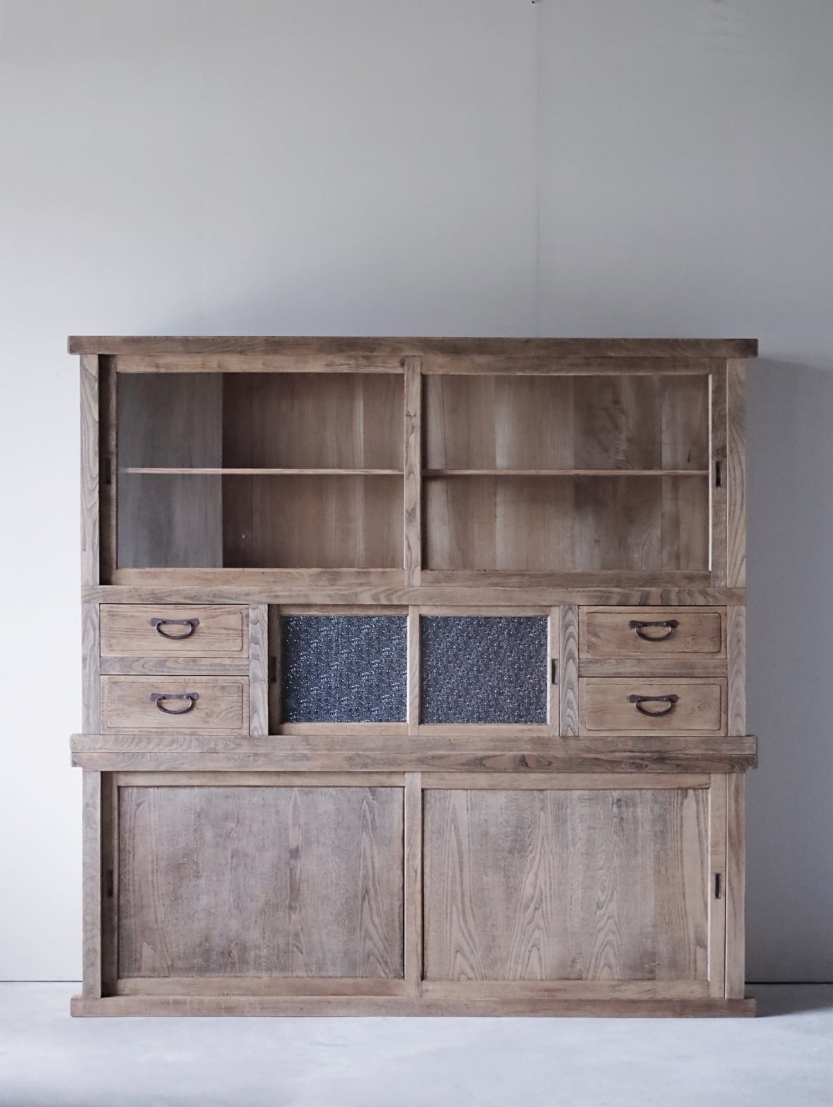 板戸棚 | アルドマ 古道具・古家具・アンティーク