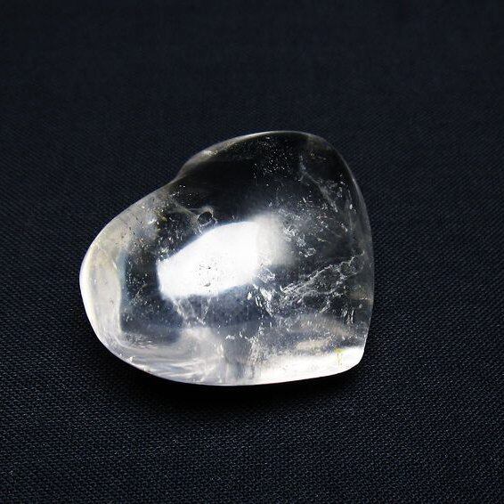 水晶 ハート置物 一点物 145-1540