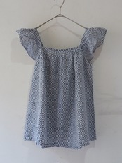 237g011 frill top