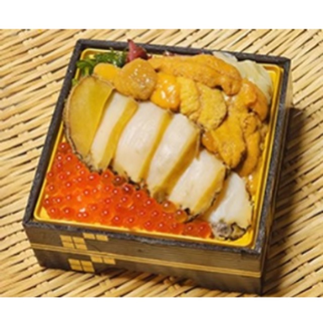 〈網地島屋〉三陸産アワビ弁当　1折
