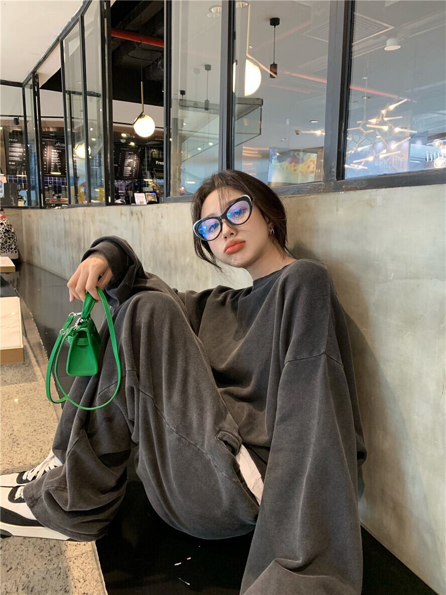 セーター ルーズスタンダードショートプルオーバー ジャケット オータムグレートップス レトロ 秋物 ブラックストロベリース72503447776