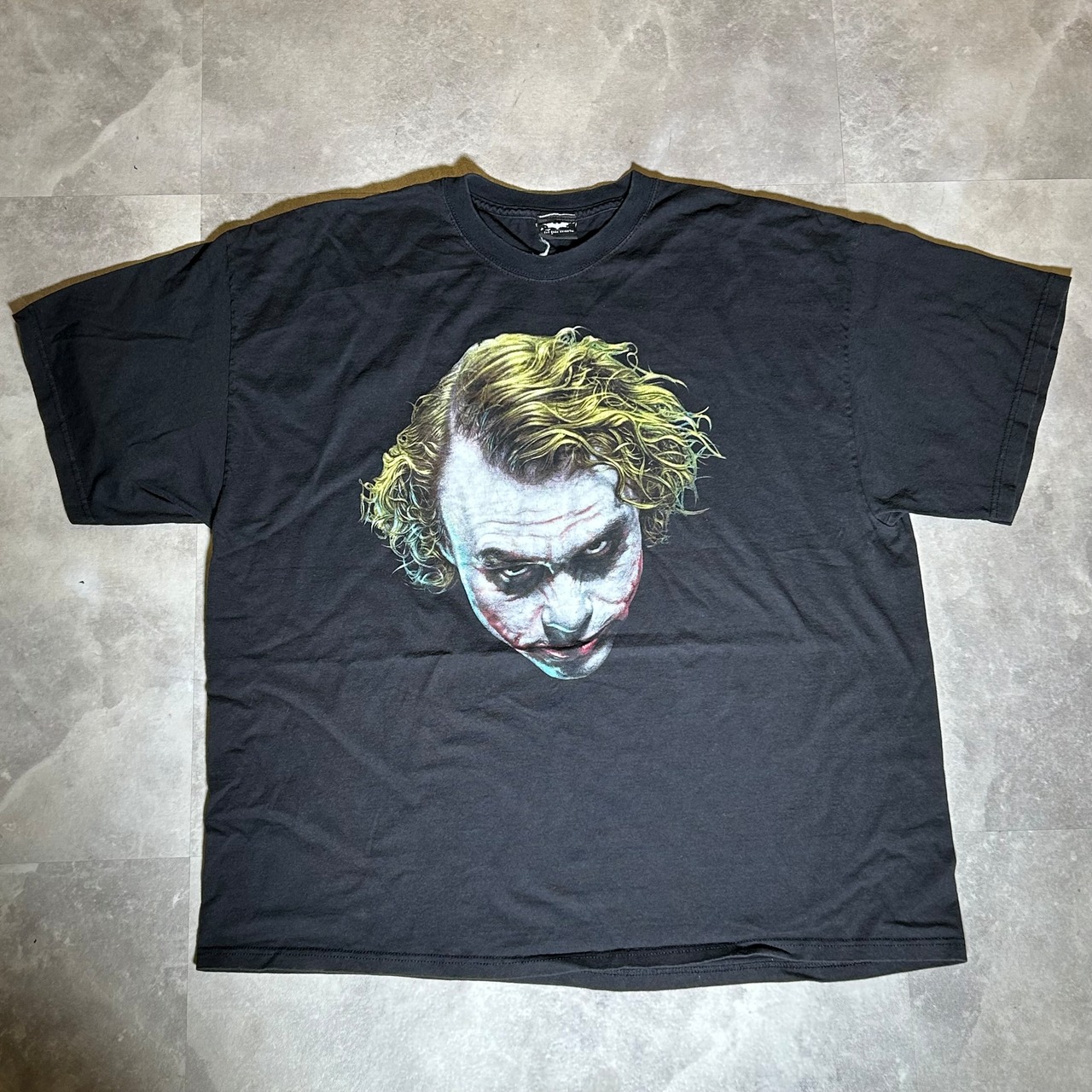 vintage THE DARK KNIGHT JOKER BIG FACE tee